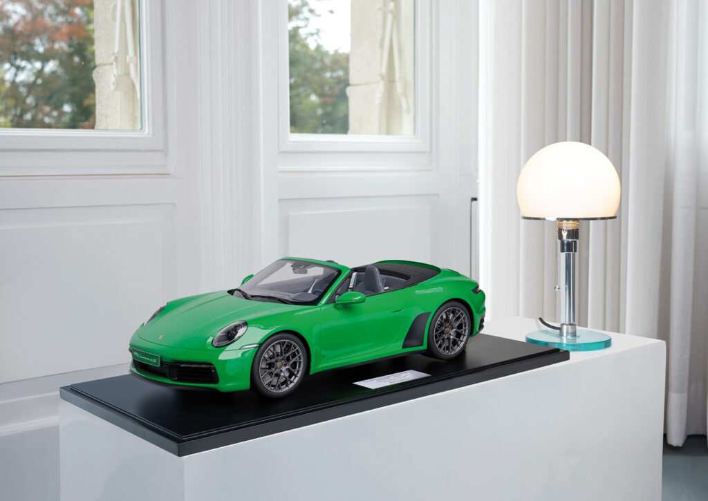 【MINICHAMPS】限定504台Porsche911 R Mintgreen porsche-911-gt3-rs-type-992-