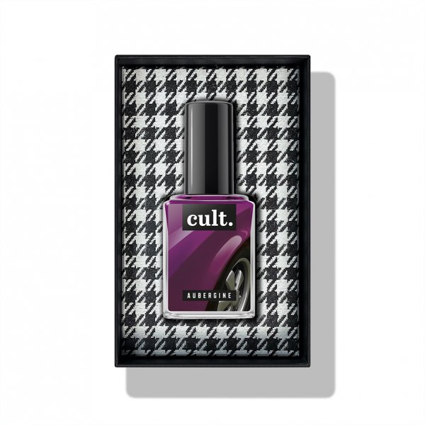 Cult Car Color: Aubergine – Nail polish