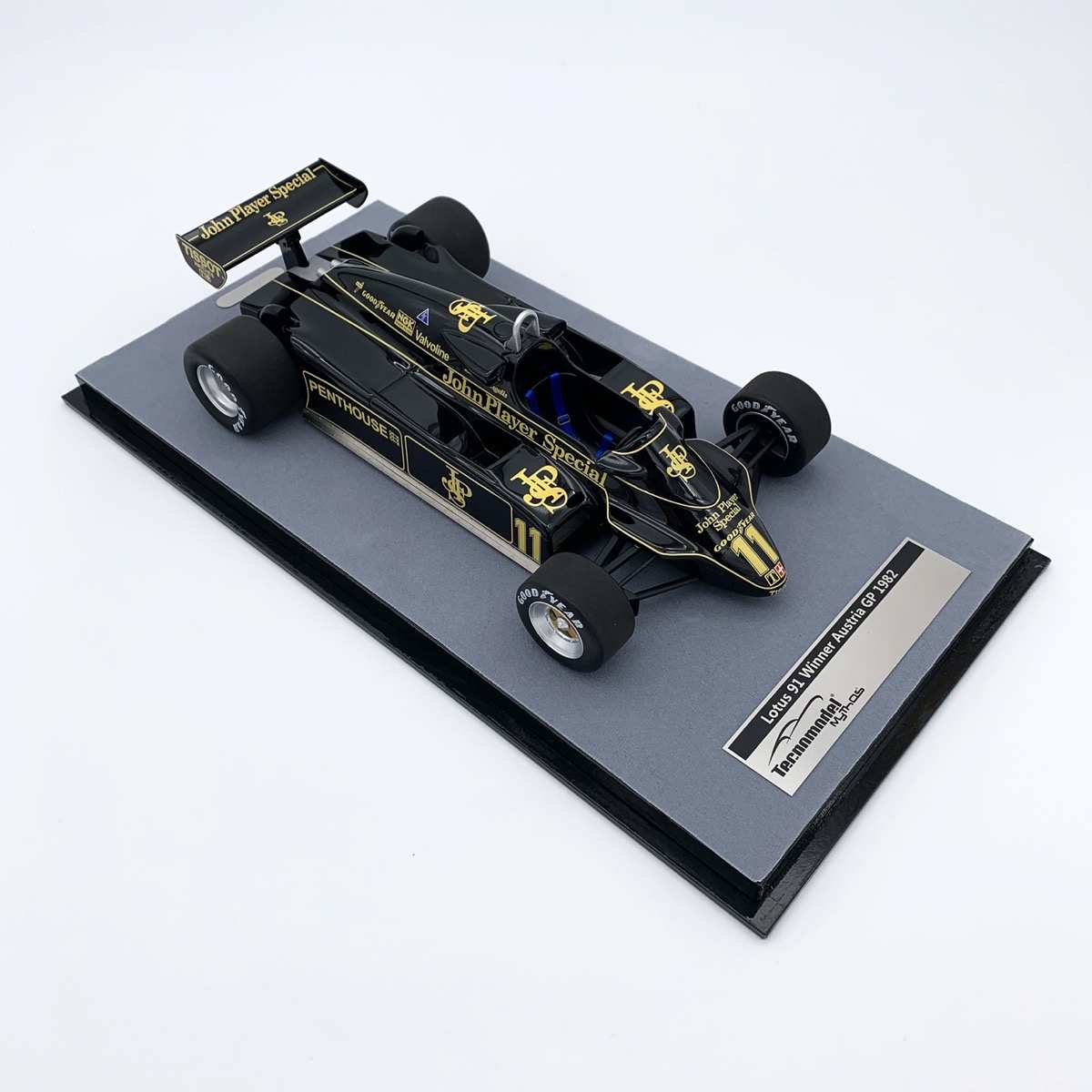 Tecnomodel 1:18 Lotus 91 Elio de Angelis F1 GP Österreich 1982