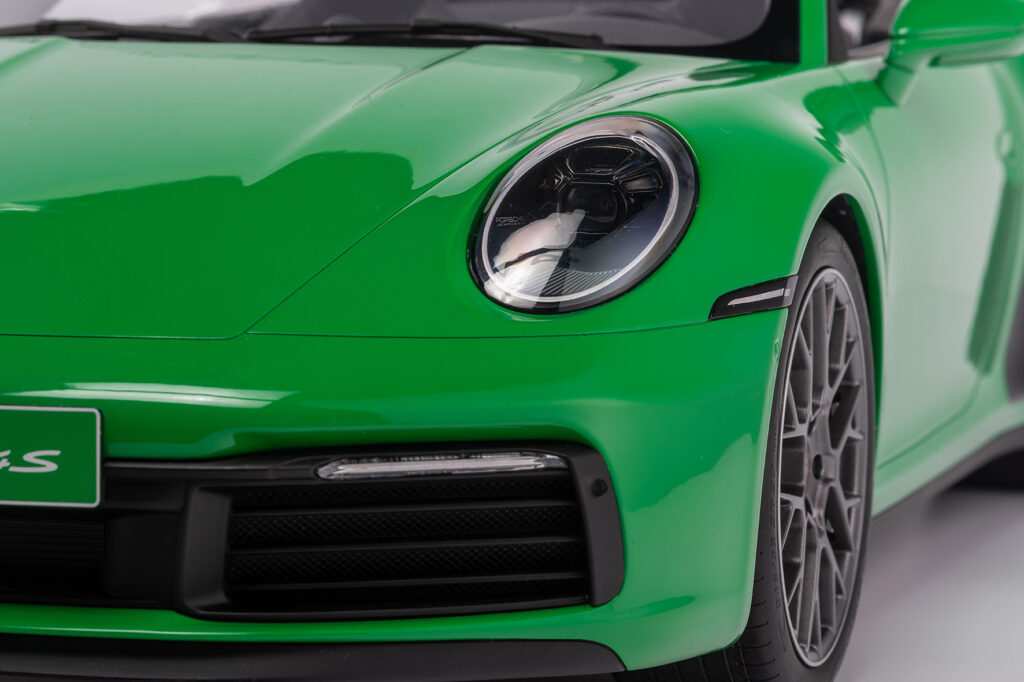 【MINICHAMPS】199台限定 Porsche 911R 2016 1/12 Minichamps Metal Diecast-Porsche 911 R (991.1) 2016